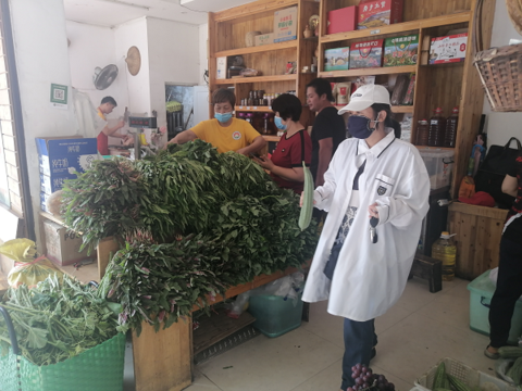 南寧市上林縣:扶貧農產品走俏大城市